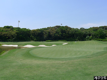 제주1박2일골프 예약 4명기준 !! / 추천 제주도골프  - 테디밸리 제주 골프텔+테디벨리 제주도 골프장+말리부,제주예약전문